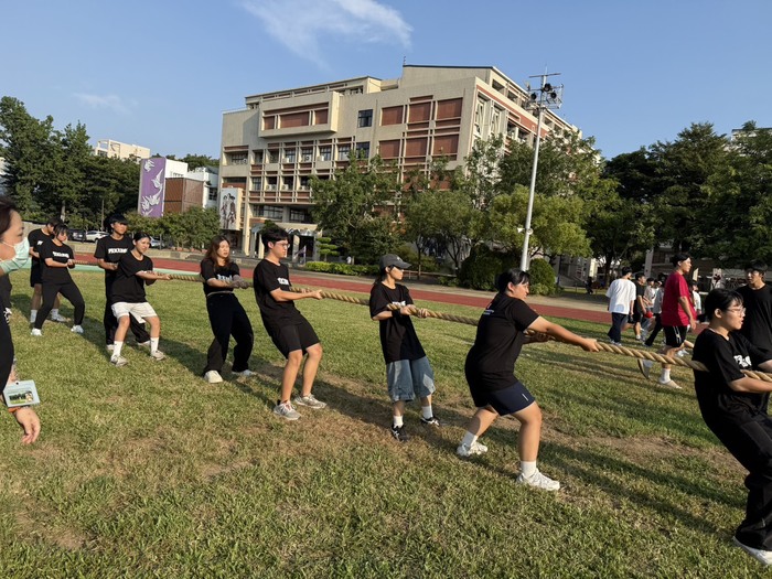 114年10月18日(六)61週年校慶「拔河比賽」榮獲全校第五名圖片