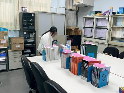 114年9月18日(四)114學年度第1學期「二手書活動」圖片