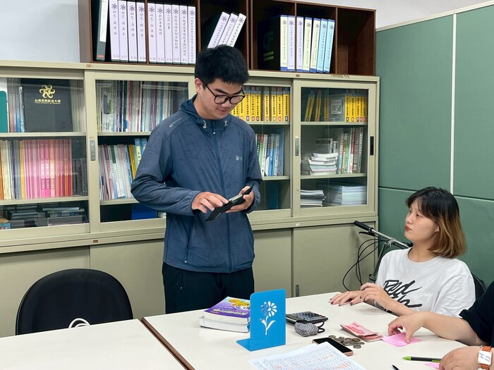 114年9月18日(四)114學年度第1學期「二手書活動」圖片