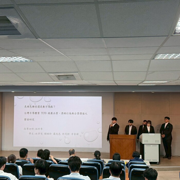 115年6月1日「114學年度專題製作發表」圖片