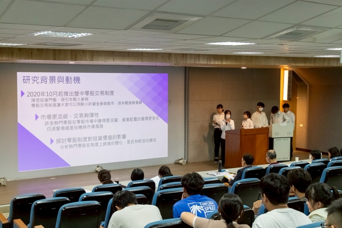114年6月5日113學年度專題製作發表圖片