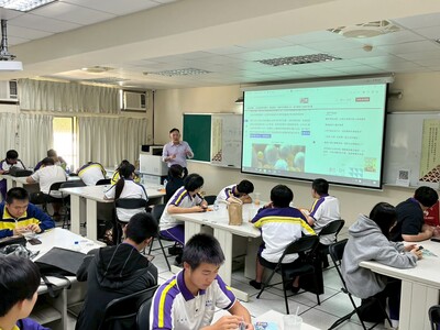 114年12月17日「Open Festival 前進2026校園開放日通往南應的青春旅程」西螺農工電子、商用資訊科參訪圖片