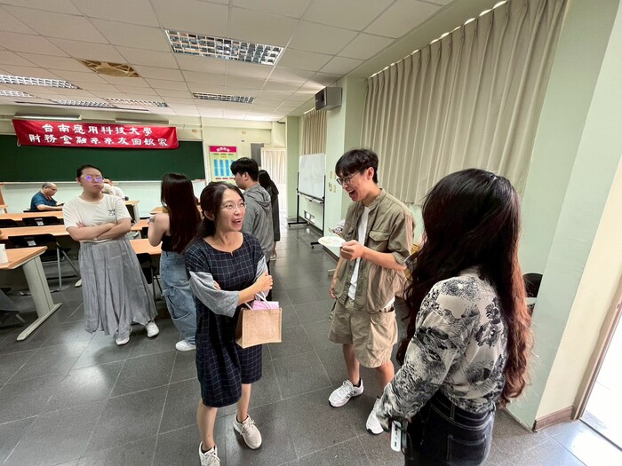 114年10月18日(六)61週年校慶「系友回娘家」圖片